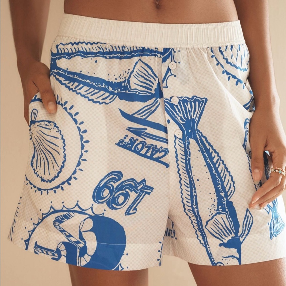 NWT Farm Rio Anthropologie White Shorts with Blue Fish Print Size XS